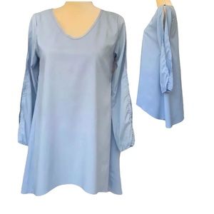 Women’s Sky Blue Top Blouse Slits Sleeves M NWOT